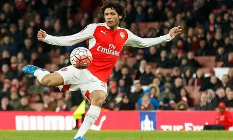 Elneny - Tiền vệ có lối chơi khá máu lửa