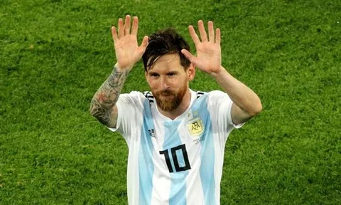 TIẾT LỘ: Messi yêu cầu Sampaoli "cấm cửa" 2 cái tên trong suốt World Cup
