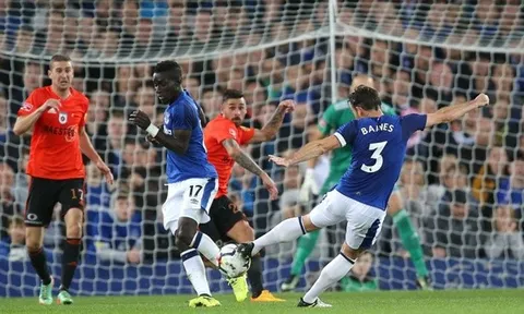 Everton 1-0 Ruzomberok: Ngày của những lão tướng