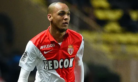 Fabinho: Mục tiêu theo đuổi của hai đại gia thành Manchester