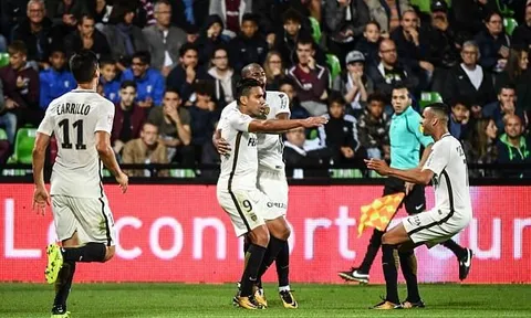 Falcao lại sắm vai người hùng giúp Monaco đánh bại Metz