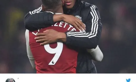 Fan Arsenal thi nhau mời gọi Martial đến Emirates