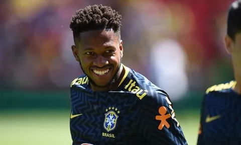 Fred sẽ mang áo số mấy ở Man Utd?