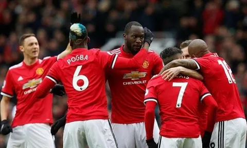 Ferdinand: "Thật khủng khiếp nếu Man City và Liverpool dẫn đầu Premier League"