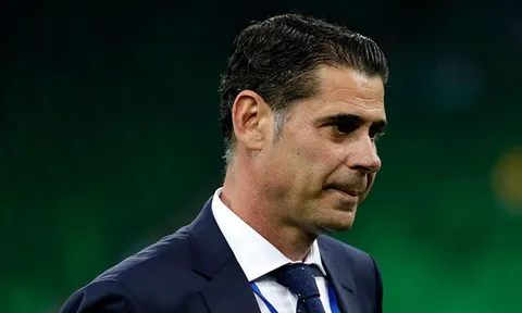 Fernando Hierro: "Chúng tôi vẫn là Tây Ban Nha của hôm qua"
