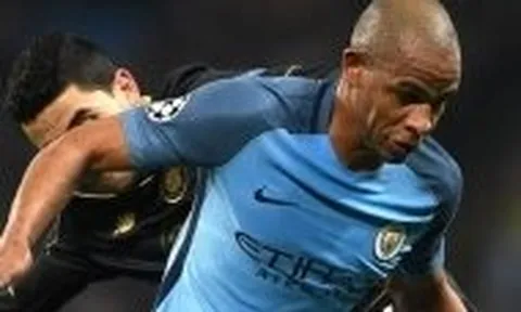 Fernando, ngôi sao không tìm được chỗ đứng tại Man City