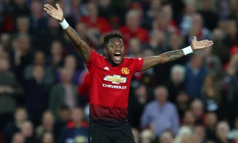 Pogba đánh giá ra sao về màn trình diễn của Fred và Pereira?