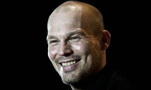XÁC NHẬN: Arsenal kí hợp đồng với Freddie Ljungberg