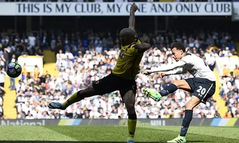 'Gà trống' bay cao, 'phả hơi nóng' vào Chelsea
