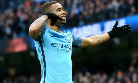 Gabriel Jesus bùng nổ mùa 2016/17