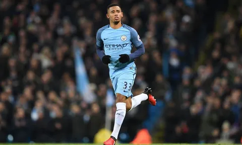 Gabriel Jesus lại nổ súng trước Watford