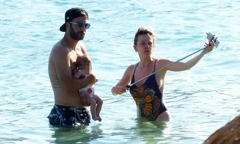 Gác lại nỗi sầu World Cup, Higuain chiều vợ hết cỡ ở biển Mallorca
