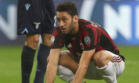 Gattuso mắng cầu thủ chơi hay nhất sau trận thua Juventus
