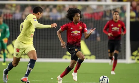 Man Utd đã tìm thấy 1 cầu thủ tiết kiệm được "khối tiền" cho Mourinho