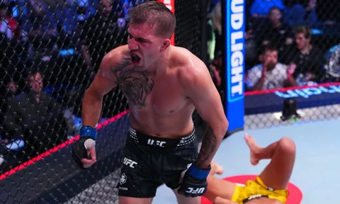 Đánh cược sự nghiệp trong 4 ngày: Cuộc lội ngược dòng điên rồ của Cody Durden tại UFC