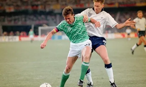 Huyền thoại Lothar Matthaus rơi lệ trong ngày Đức tủi hổ rời World Cup