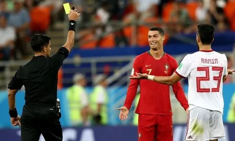 VAR đã làm giảm cơ hội vô địch của Bồ Đào Nha trong 120 giây ra sao?