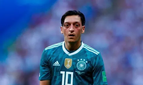Wenger: "Có một Ozil rất khác ở World Cup"