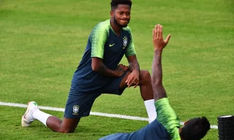 HLV Mourinho tiết lộ cách sử dụng Fred ở mùa giải mới