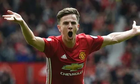 Ghi bàn ra mắt, Josh Harrop đi vào lịch sử Man Utd