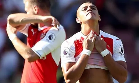 Giành FA Cup, Arsenal sẽ lún sâu vào tai họa
