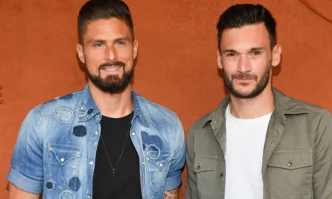 Giroud rủ 'kẻ thù' đánh lẻ đi xem Pháp mở rộng