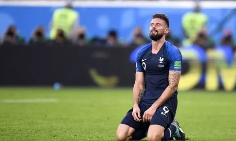 Giroud tự nhận mình thật đáng xấu hổ