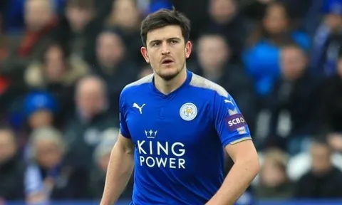 Giữa bão tin đồn, mục tiêu của Man Utd trở lại tập luyện
