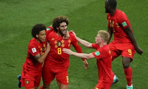 Giúp Bỉ lội ngược dòng, fan Man United muốn ký hợp đồng trọn đời với Fellaini