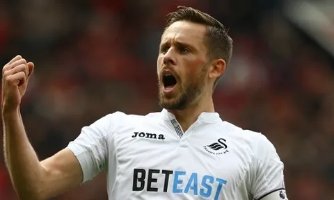 Gylfi Sigurdsson đang gần Everton hơn bao giờ hết