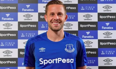 Nhìn lại hành trình điên rồ của thương vụ Gylfi Sigurdsson