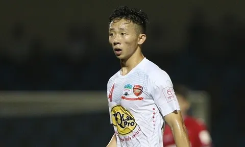 HAGL thiệt quân nặng hết lượt đi V-League 2018