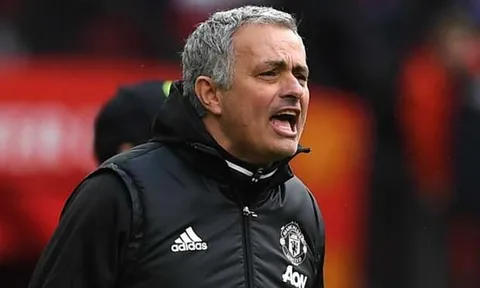 Hạ Chelsea, Mourinho đạt cột mốc khủng