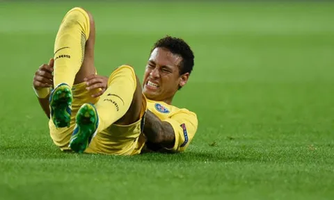 Hài hước: 6 năm trước HLV Tite từng chỉ trích Neymar vì thói ăn vạ