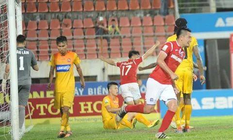 Cựu sao ĐT Việt Nam thăng hoa, Quảng Ninh rời đất Cảng với chiến thắng
