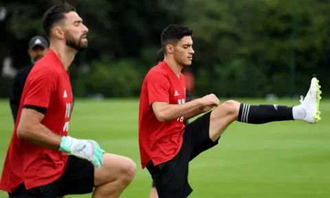 Hai tân binh 'cực chất' ra mắt thiếu gia Wolverhampton