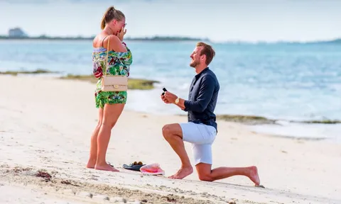 Harry Kane cầu hôn thành công bạn gái