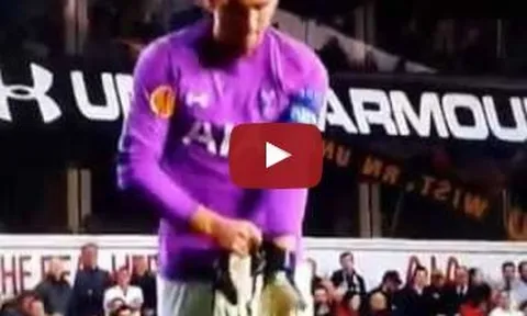 Harry Kane gây cười khi làm thủ môn bất đắc dĩ