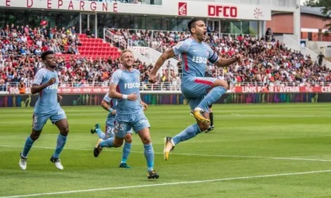 Hat-trick của Radamel Falcao vào lưới Dijon