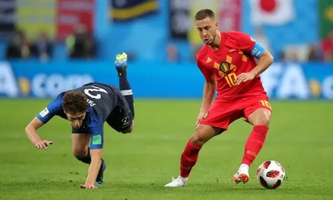 'Hazard rê bóng xuất sắc nhất thế giới...'