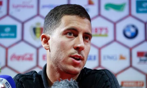 Hazard từ chối Real Madrid qua... điện thoại