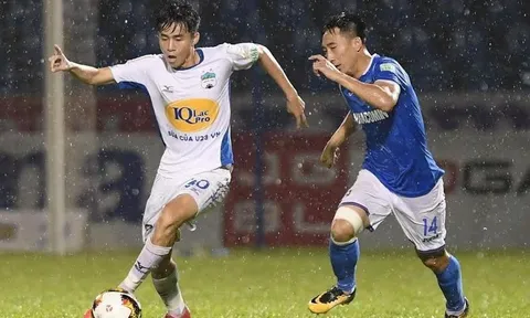 Ngoại binh lập hat-trick, Than Quảng Ninh đập tan chuỗi bất bại của HAGL