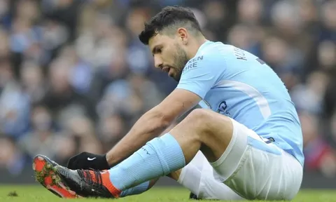 CHÍNH THỨC: Sergio Aguero nghỉ hết mùa, nguy cơ lỡ World Cup