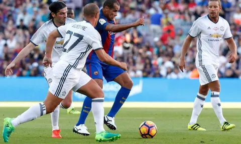 Highlights: Giao hữu, huyền thoại Man Utd 3-1 huyền thoại Barcelona