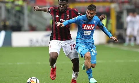 Highlights: AC Milan 0-0 Napoli (Vòng 32 Serie A)