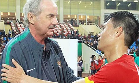 HLV Alfred Riedl phản bác thông tin trong tự truyện Công Vinh