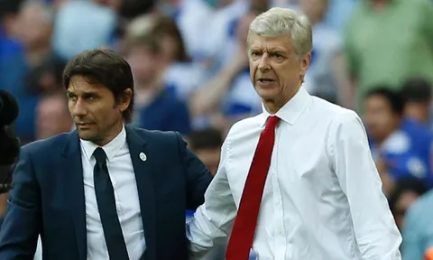 HLV Conte không hạnh phúc tại Chelsea