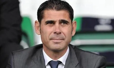 HLV Fernando Hierro có mang chân mệnh thiên tử như Zidane?