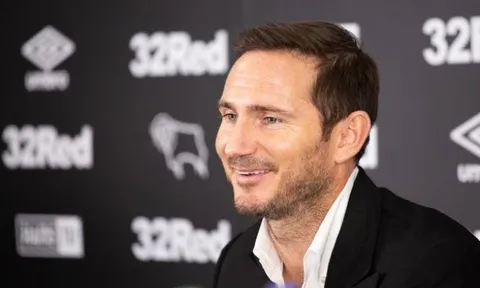 HLV Frank Lampard xác nhận đàm phán với Chelsea