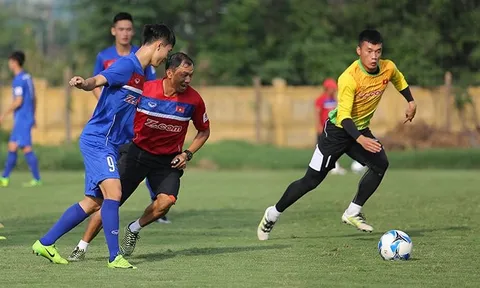 U22 Việt Nam đổi "chiến thuật", sang Malaysia ém quân sớm